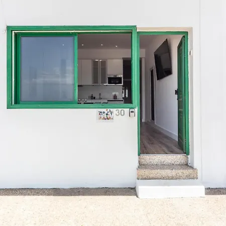 Apartment Luxury Sea Front V